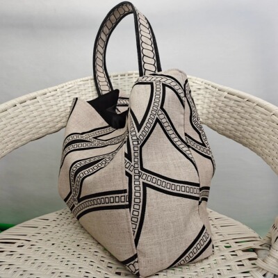 UC/经典原创原麻色百搭帆布包