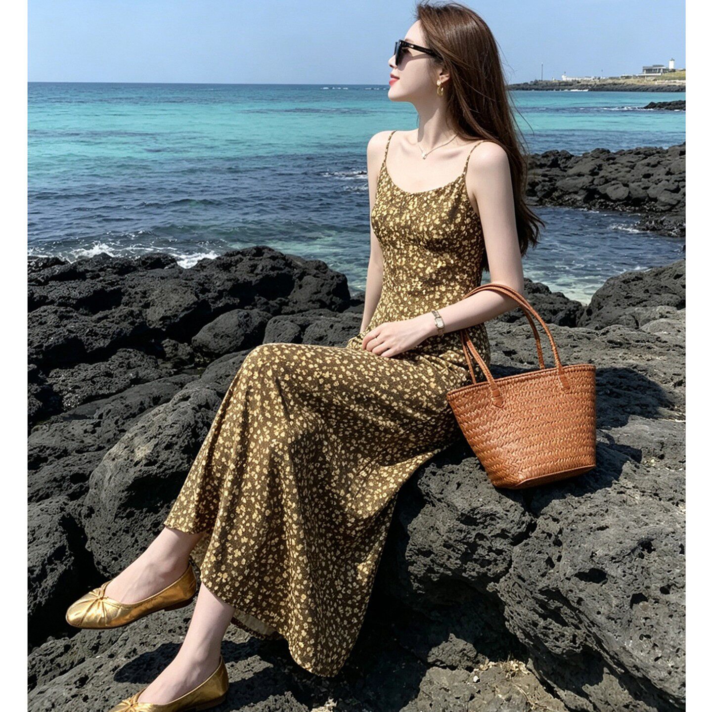 小黄花桑蚕丝吊带显瘦连衣长裙