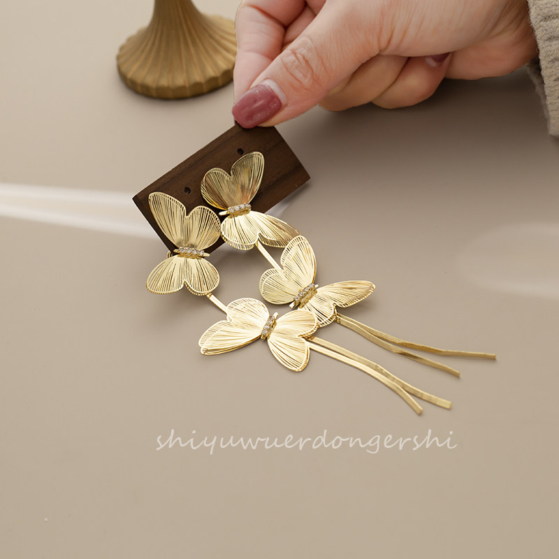 超长复古纹理金色双蝴蝶流苏耳钉欧美设计显瘦个性无痛蚊香盘耳夹,饰品/流行首饰/时尚饰品新,耳夹,淘宝优惠券,粉丝福利购,淘宝优惠卷