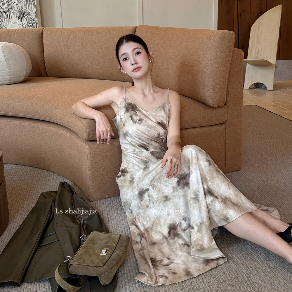 LS 复古优雅印花吊带连衣裙 广州十三行2025早秋新品女装61150#