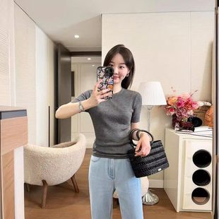 sundaymerry 2025春夏新款女装 可水洗桑蚕丝 细坑条短袖针织上衣