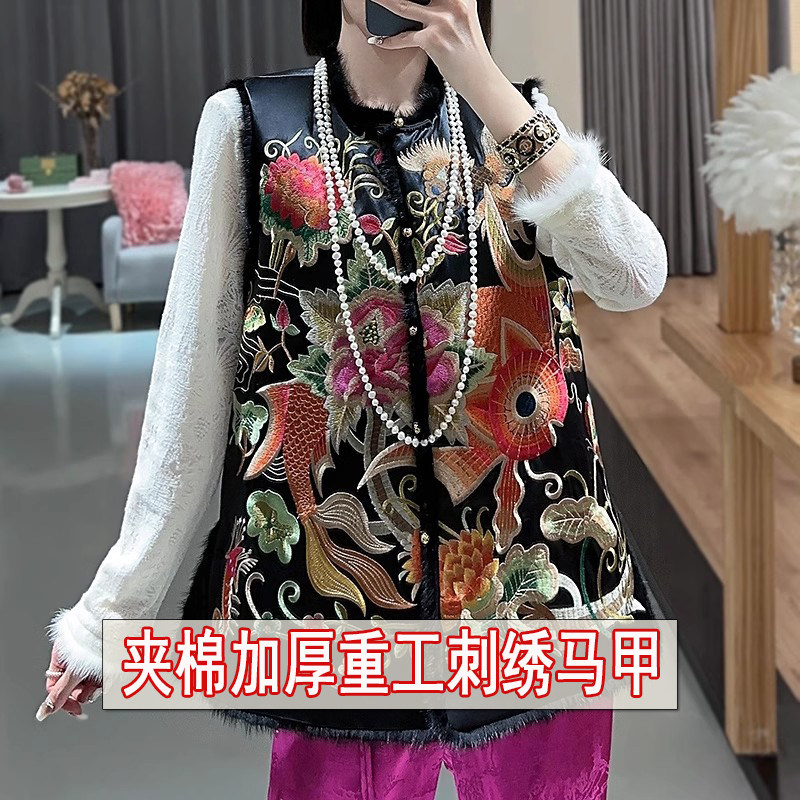 新中式唐装冬款刺绣中国风马甲女