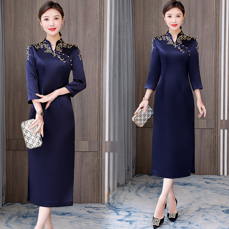 新中式妈妈高端喜婆婆婚宴裙子女