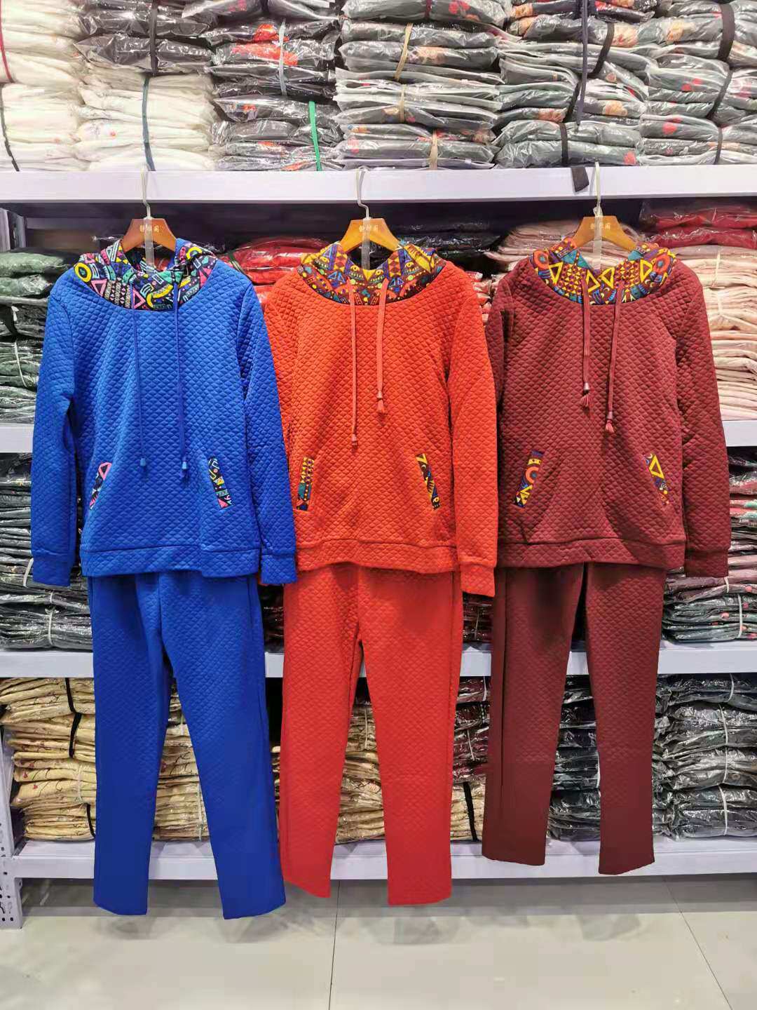 雅阁特价清仓修身长裤子连帽卫衣