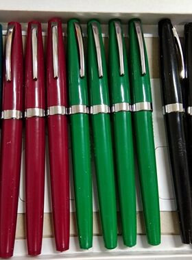 广州青年208钢笔半隐尖铱金笔库存钢笔少见练字书写钢笔学生钢笔