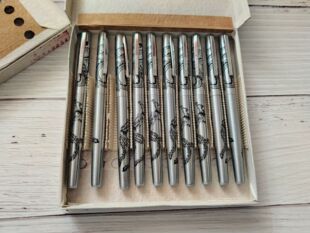 龙凤呈祥图案笔杆 93年上海英雄总厂出品练字笔全新 英雄841钢笔