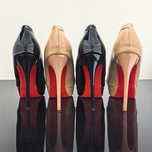 黑色防水台高跟鞋2026年新款春秋细跟绝美性感气质尖头红底单鞋女