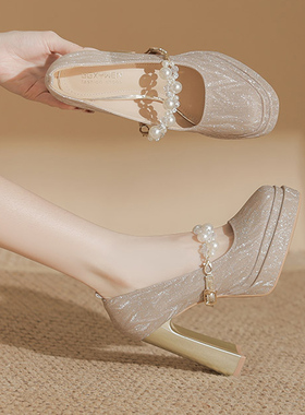 不累脚主婚纱照鞋神器新娘鞋防水台粗跟高跟鞋法式厚底玛丽珍女鞋