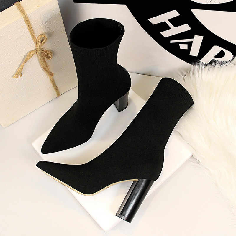 靴子女2025年秋款尖头粗跟袜子针织毛线弹力瘦瘦靴高跟袜中筒短靴
