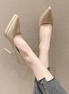 裸色高跟鞋女2025年春季新款漆皮防水台走秀性感气质细跟礼仪单鞋