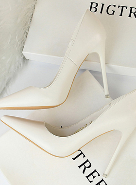 白色高跟鞋女2025年春季新款性感细跟尖头网红设计感小众气质单鞋