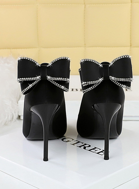 黑色水钻蝴蝶结高跟鞋2024年春季新款尖头气质女神范细跟时尚单鞋