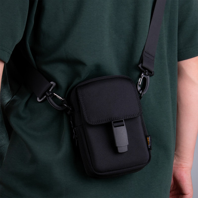 男士高端斜挎包2025新款高级感潮