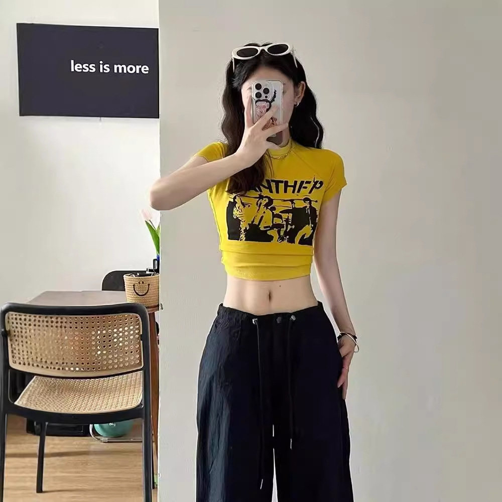 青骊-2025新款美式黄色正肩女生短袖t恤女夏季多巴胺短款甜辣jaz