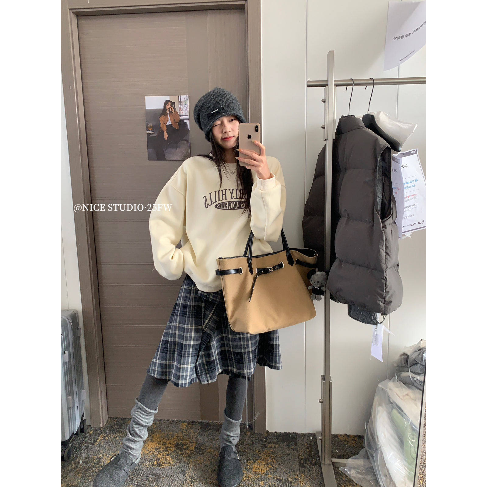 【奶思家NICE STUDIO】2025冬季新款简约英文字母加绒卫衣08803