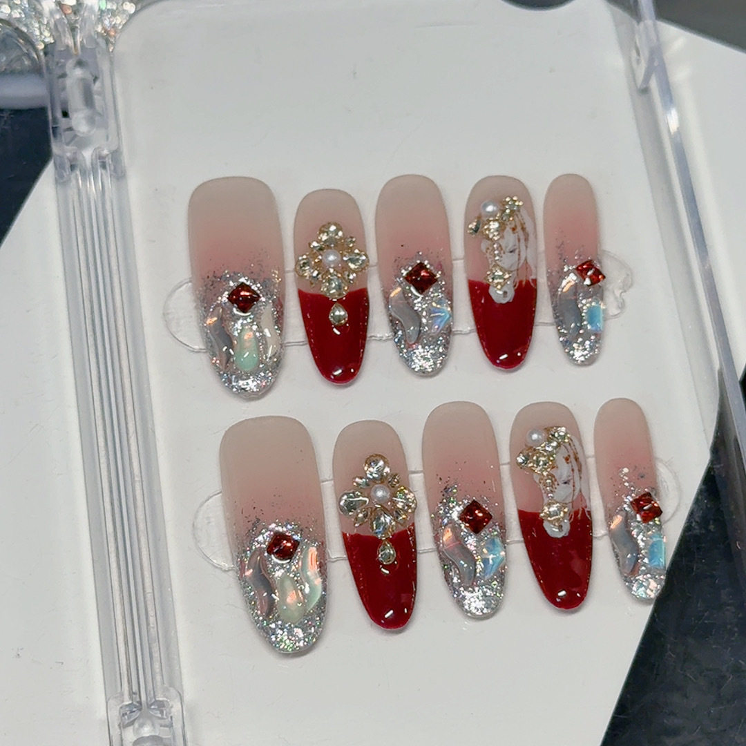 2026马年新款纯手工穿戴甲片红色银色亮片水钻美甲贴片春节高级感,彩妆/香水/美妆工具,穿戴甲/甲片,淘宝优惠券,粉丝福利购,淘宝优惠卷