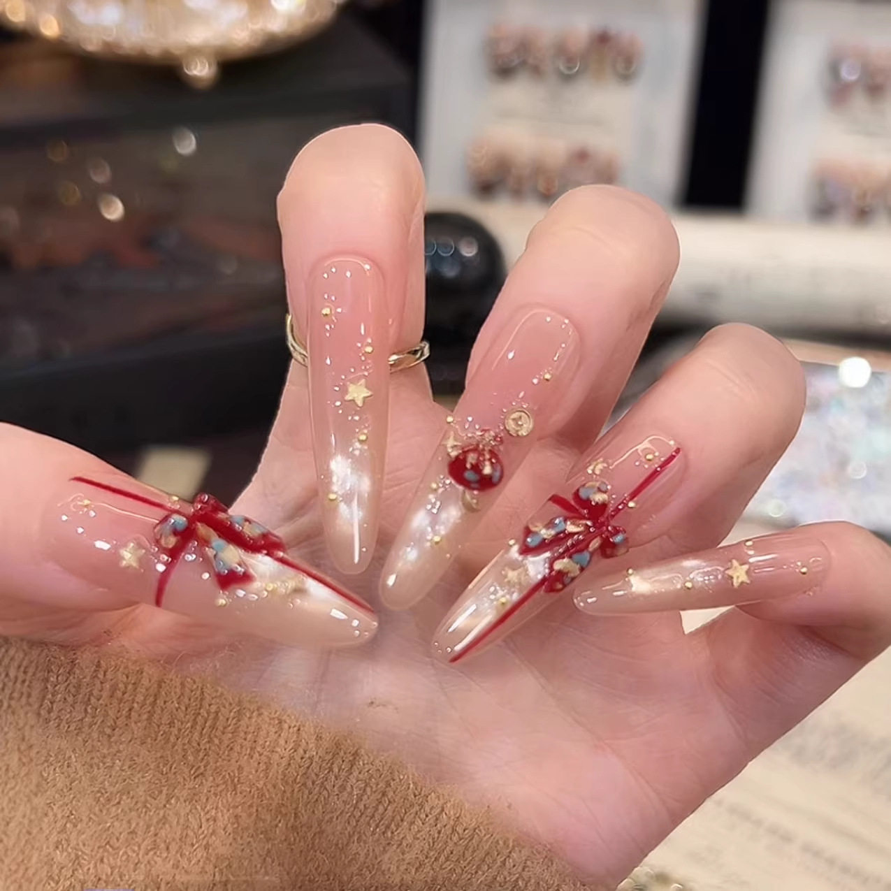 甜御风穿戴甲中长款渐变星星福袋装饰纯手工高级感新年美甲甲片,彩妆/香水/美妆工具,穿戴甲/甲片,淘宝优惠券,粉丝福利购,淘宝优惠卷