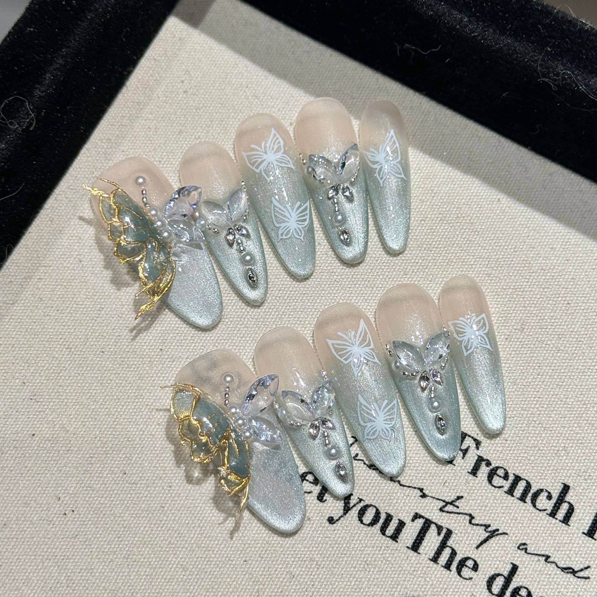 中国风金边蝴蝶绿碟舞浅绿渐变猫眼碎钻清冷气质显白美甲穿戴甲,彩妆/香水/美妆工具,穿戴甲/甲片,淘宝优惠券,粉丝福利购,淘宝优惠卷