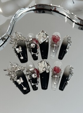 高级感暗黑色手工穿戴甲红色冰透山茶花蝴蝶带钻显白轻奢风美甲片