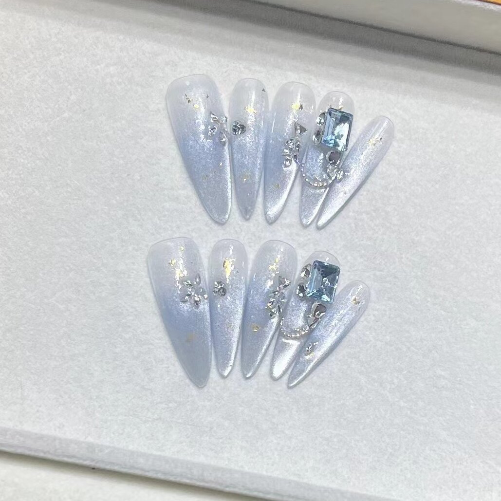 海蓝色爆闪猫眼长款显白穿戴甲