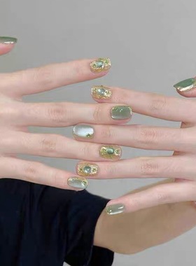 布契拉提风显白美甲碧绿色夏季小清新高级感指甲贴片纯手工短款