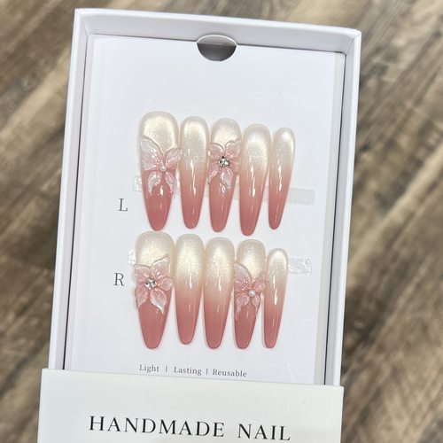 法式渐变玻璃猫眼气质感美甲新款