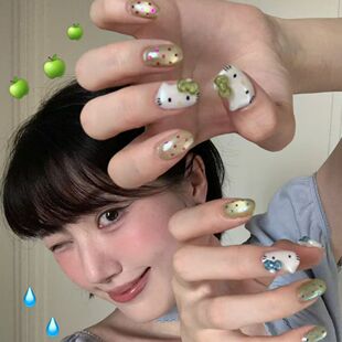 2026新款 纯手工成品猫眼日常通勤椭圆美甲 绿kitty卡通穿戴甲短款