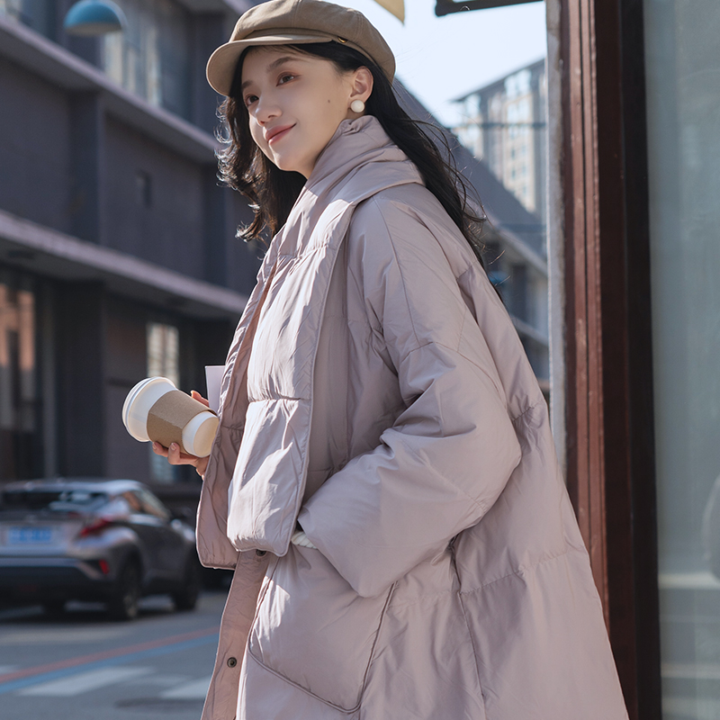 中长款羽绒服微笑向暖百搭