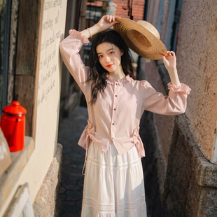 微笑向暖  早春氛围感穿搭粉色木耳边衬衫碎花裙子套装女2026新款