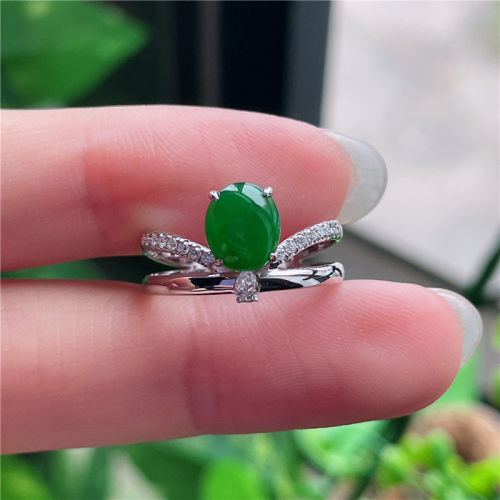 10月新品 鸿玉翡翠18k金镶嵌冰糯种满绿阳绿蛋面精美戒指 G51002