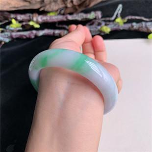 7月新品 鸿玉翡翠55圈口冰糯种紫底飘阳绿正圈玉手镯女款4D70728