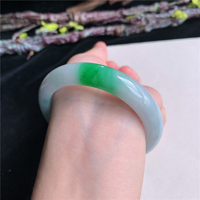 6月新品 鸿玉翡翠54圈口冰糯种飘阳绿正圈玉手镯女款正品16Y90605
