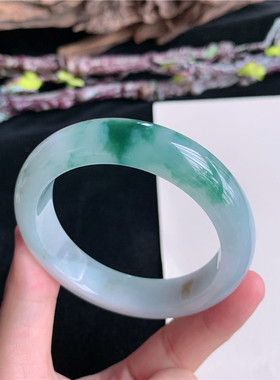 5月新品 鸿玉翡翠52圈口冰糯种飘绿花正圈玉手镯女款正品8H50516