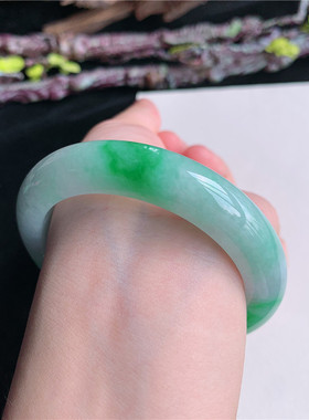 6月新品 鸿玉翡翠54圈口冰糯种飘阳绿正圈玉手镯女款正品24F70605