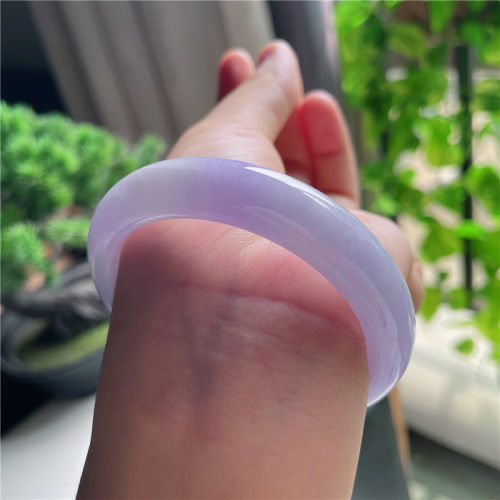 10月新品 鸿玉翡翠54圈口冰糯种紫罗兰正圈玉手镯女款27E51008