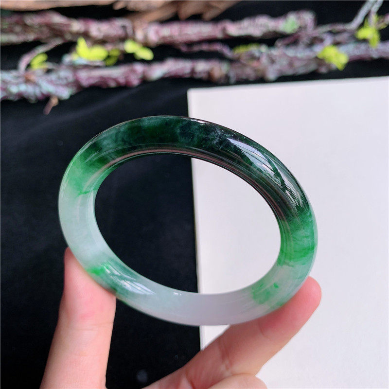 5月新品 鸿玉翡翠53圈口冰糯种飘辣绿圆条玉手镯女款正品18G50527