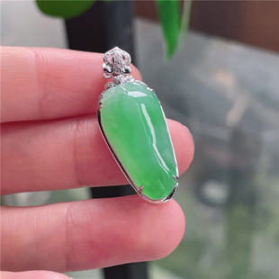 7月新品 鸿玉翡翠18k金镶嵌冰糯种满色满绿福瓜精美吊坠 A940721