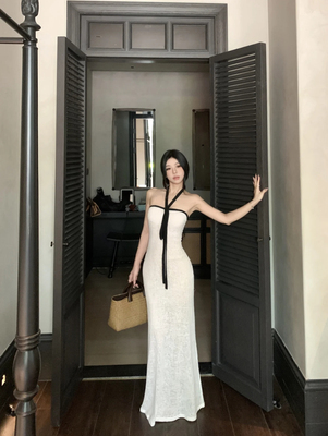 法式气质抹胸连衣裙女夏季新款高级感收腰显瘦包臀长裙子