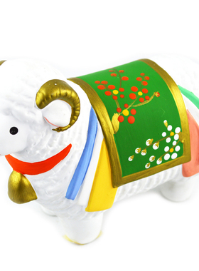 陶瓷时尚风彩绘橱窗酒柜小摆件