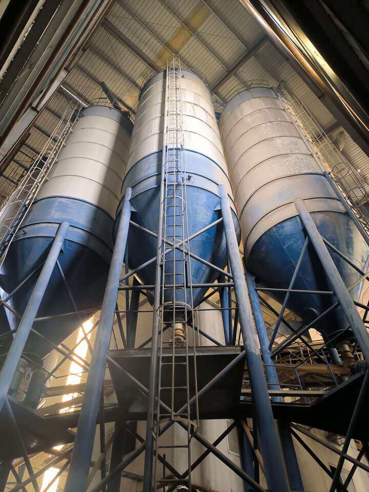 4月12日郑州市商砼公司所有的机器设备5项网络拍卖公告