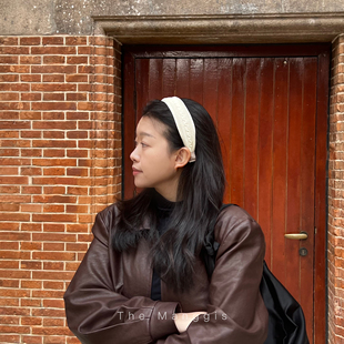 Manggis 针织复古毛线宽边发箍度假风搭配纯色编织麻花头箍发带