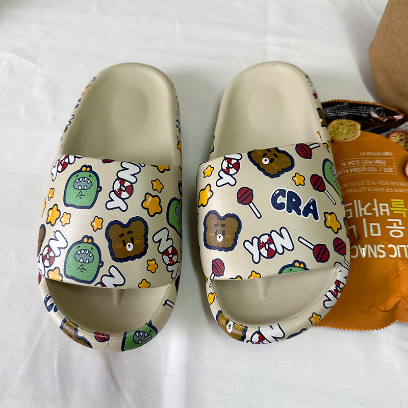 成宇阳 可爱踩屎感卡通拖鞋女夏季外穿超火ins2025新款居家凉鞋子