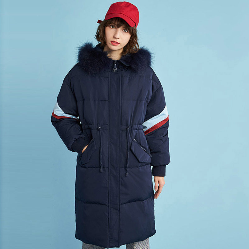 艾格冬季女装时尚白鸭绒连帽羽绒服 Y563