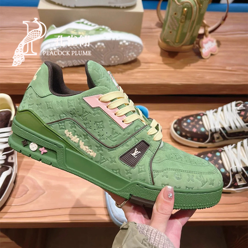LV/路易威登男鞋绿色小牛皮低帮系带休闲运动鞋1ACR6E