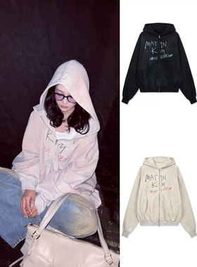 blacklabel 26早春 白鹿宁艺卓同款字母涂鸦印花连帽拉链卫衣外套