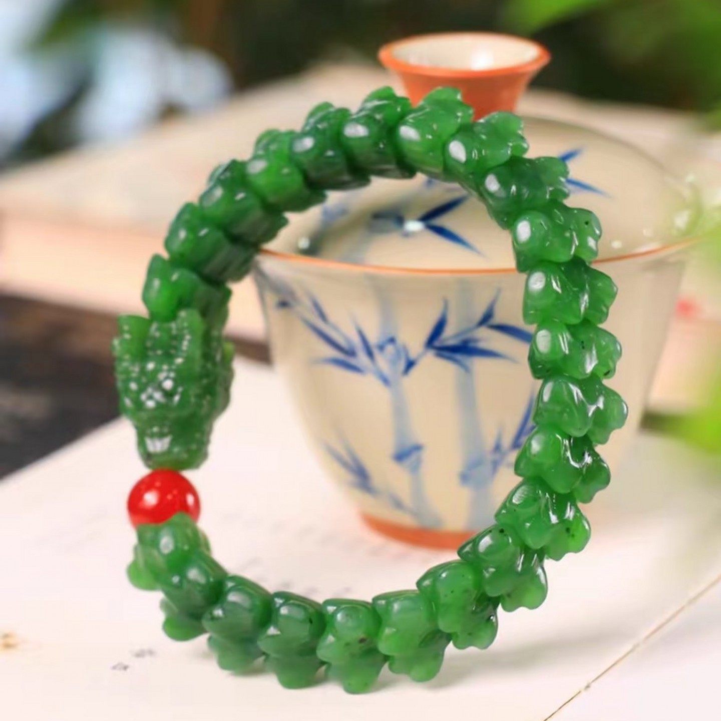 菠菜绿碧玉盘龙手链手串男款手串