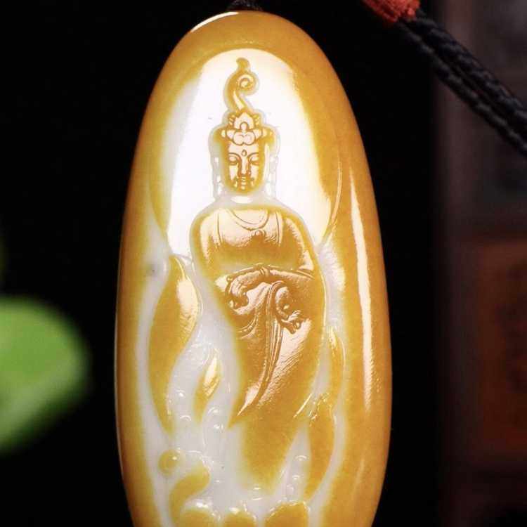 新疆和田玉观音吊坠羊脂级白玉洒金皮籽料原石观音挂件男款玉吊坠