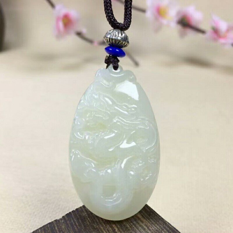 天然男款龙牌项链挂件新疆和田玉