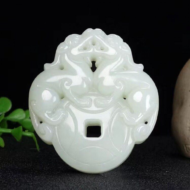 和田玉双面招财貔貅吊坠男女款天然玉石玉坠项链如意挂件瑞兽玉佩