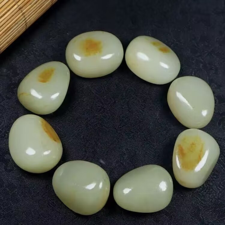 洒金皮白玉原石籽料手串手链